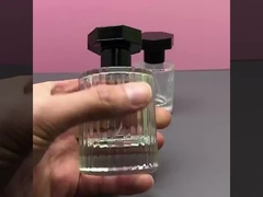 Parfüm şişesi 30ML altıgen yuvarlak kapaklı dikey şerit Parfüm Sprey Şişesi 50ml